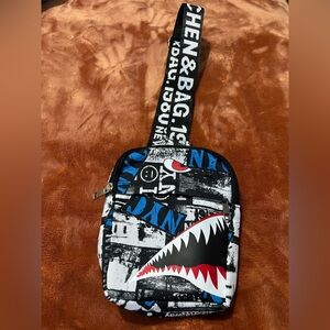 NYC Graffiti Oxford Cloth Sling Bag 🔥NWOT🔥